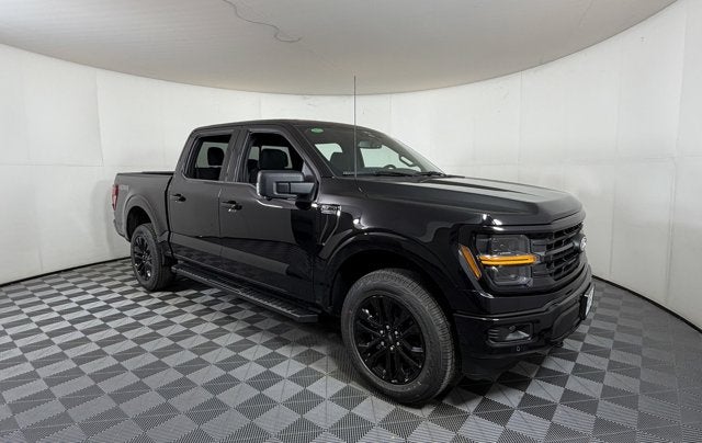 2026 Ford F-150 XLT in Black Metallic — front three-quarter view
