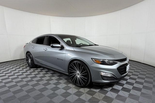 2024 Chevrolet Malibu RS in Sterling Gray Metallic — front three-quarter view