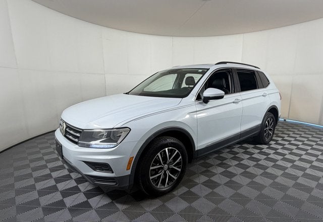 2018 Volkswagen Tiguan — side profile view